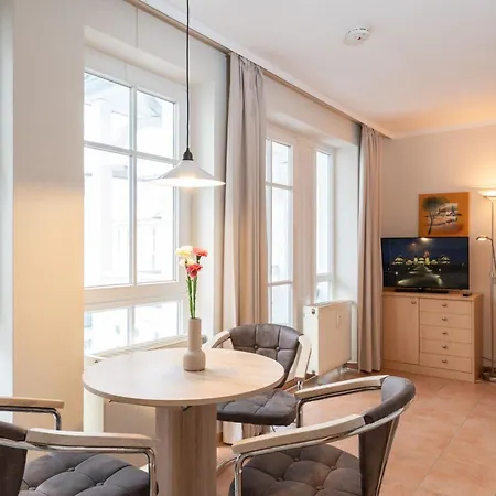 661, Seepark アパート *