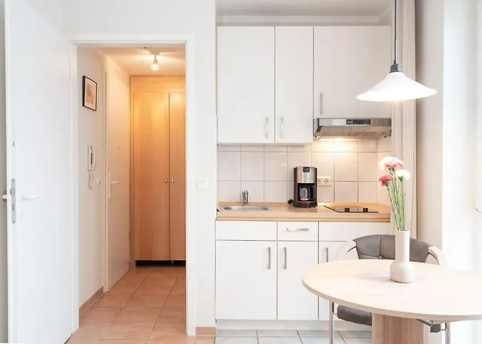 661, Seepark Apartment