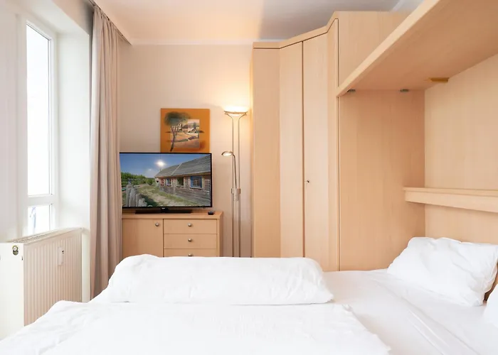 Apartment 661, Seepark